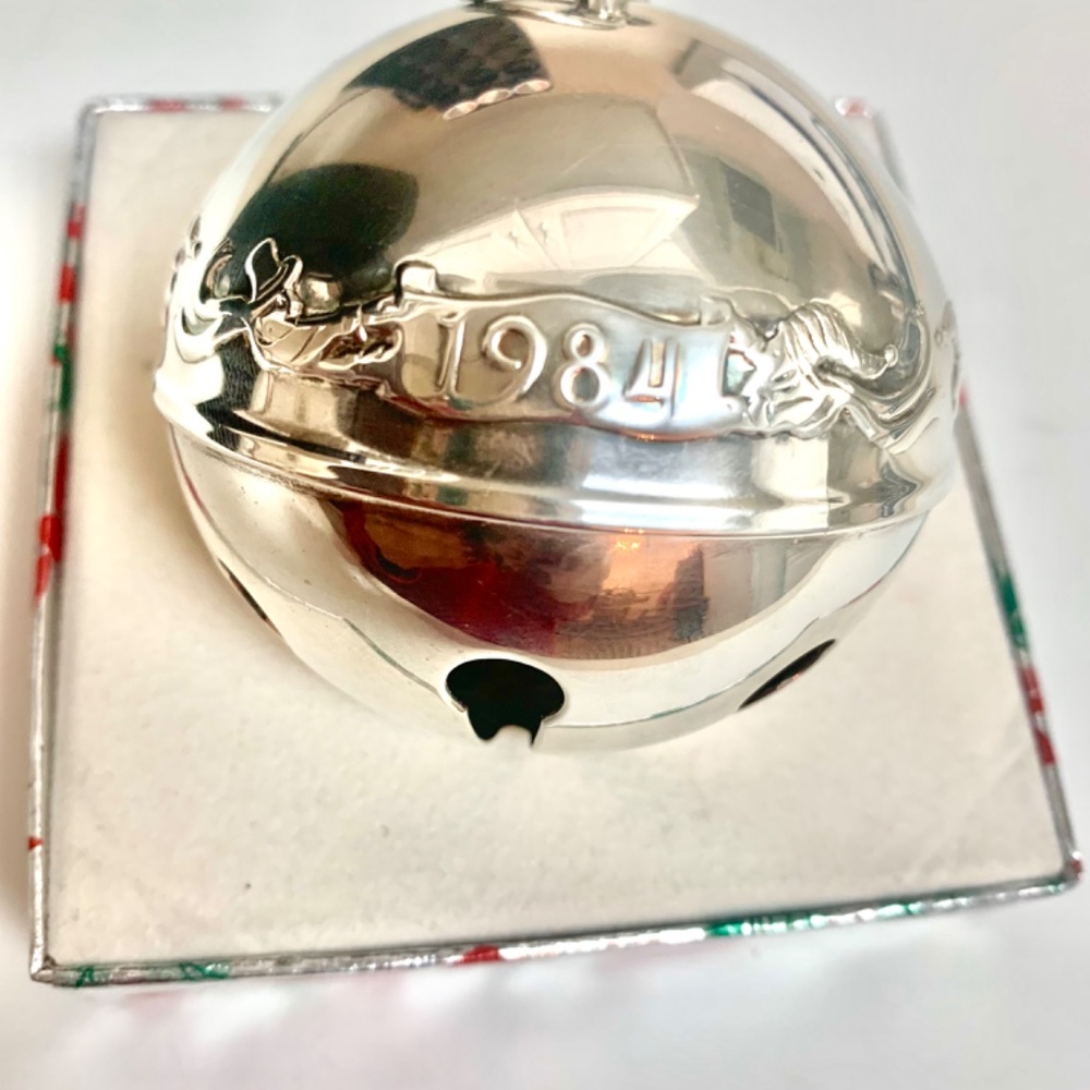 1984 Wallace Silversmiths Sleigh Christmas Bell Ornament, No Box, used